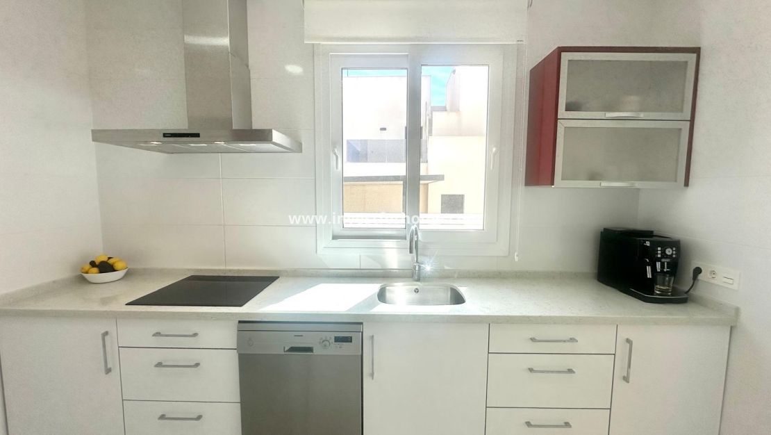 Försäljning - Villa - Torrevieja - Miramar - Torre Del Moro