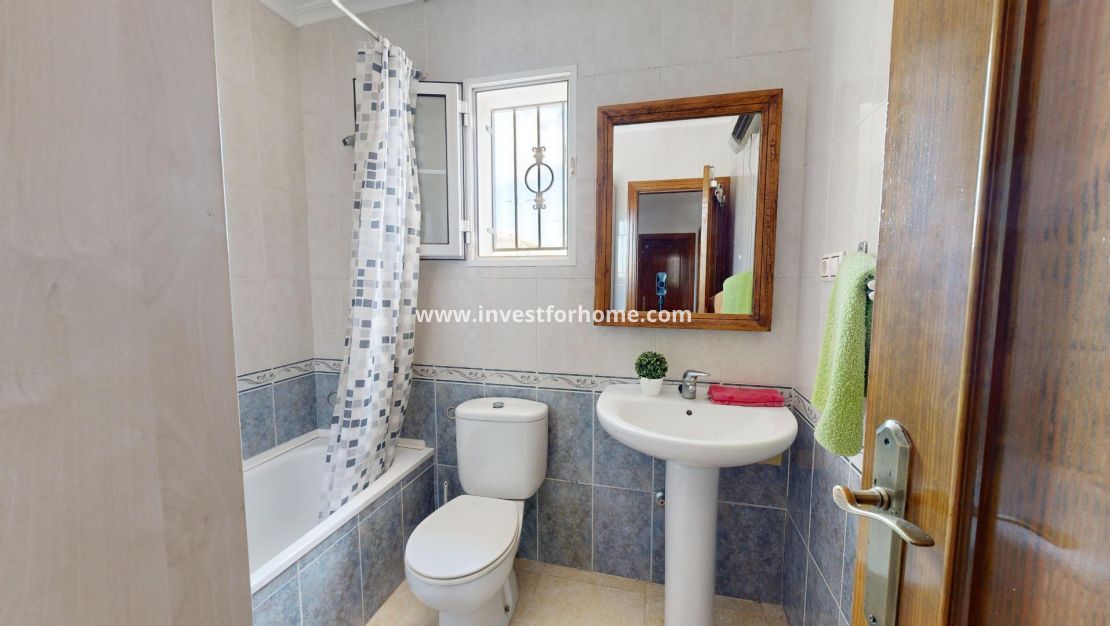 Försäljning - Villa - Torrevieja - Nueva Torrevieja - Aguas Nuevas