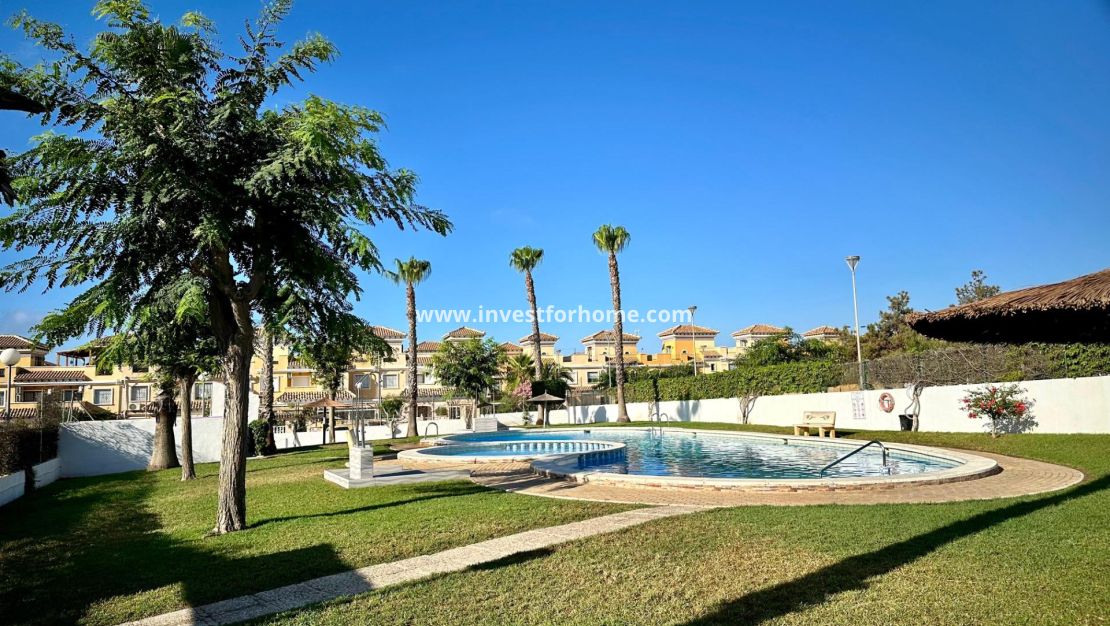 Försäljning - Villa - Torrevieja - Nueva Torrevieja - Aguas Nuevas