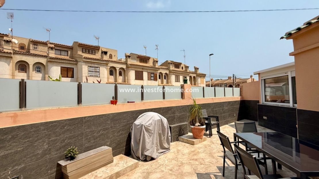 Försäljning - Villa - Torrevieja - Nueva Torrevieja - Aguas Nuevas