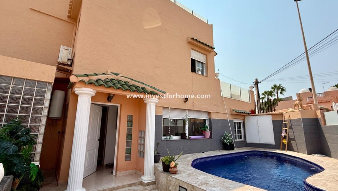Försäljning - Villa - Torrevieja - Nueva Torrevieja - Aguas Nuevas