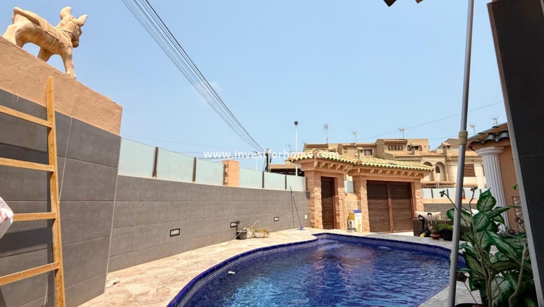 Försäljning - Villa - Torrevieja - Nueva Torrevieja - Aguas Nuevas