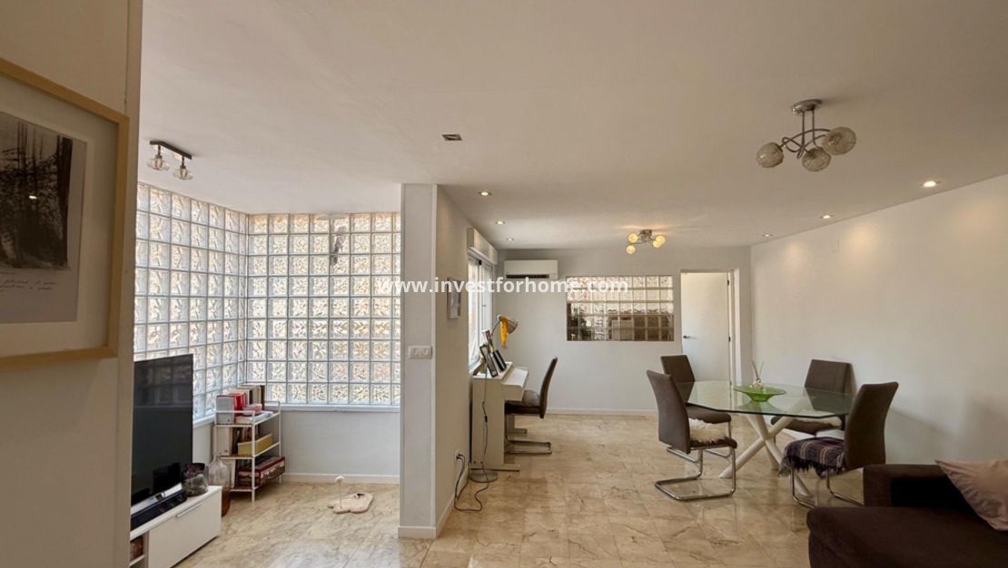 Försäljning - Villa - Torrevieja - Nueva Torrevieja - Aguas Nuevas