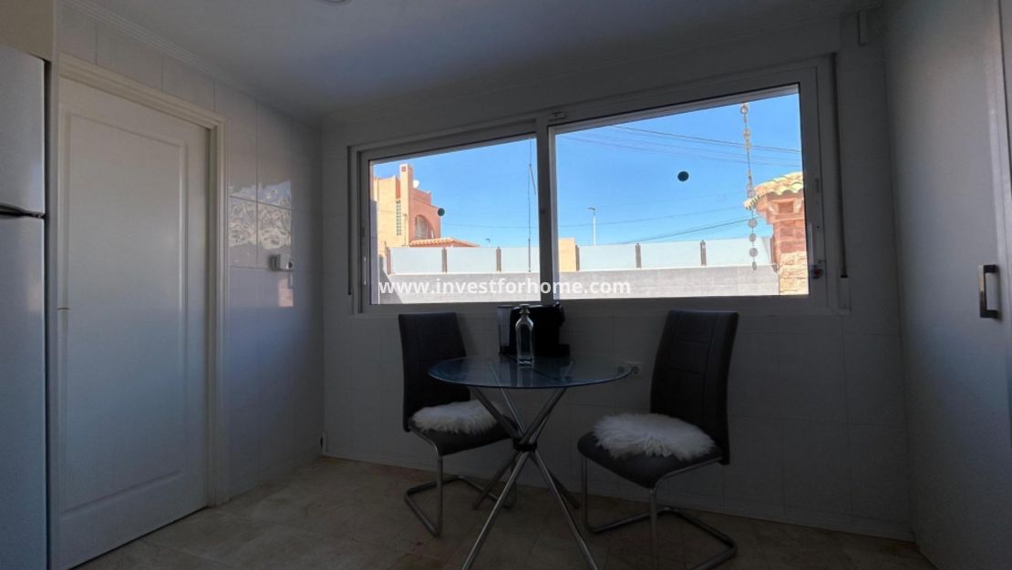 Försäljning - Villa - Torrevieja - Nueva Torrevieja - Aguas Nuevas