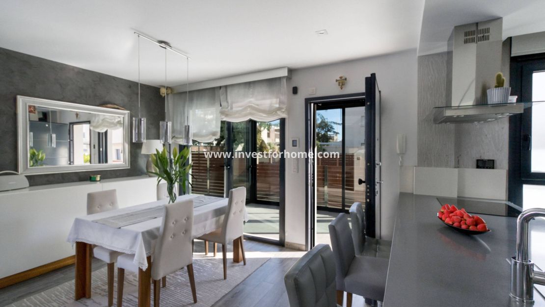 Försäljning - Villa - Torrevieja - Nueva Torrevieja - Aguas Nuevas