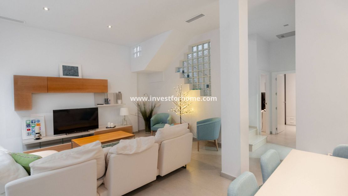 Försäljning - Villa - Torrevieja - Nueva Torrevieja - Aguas Nuevas