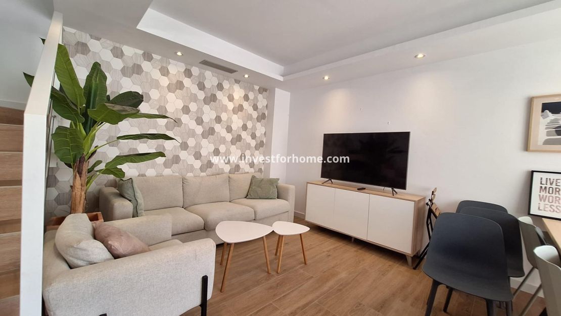 Försäljning - Villa - Torrevieja - Nueva Torrevieja - Aguas Nuevas