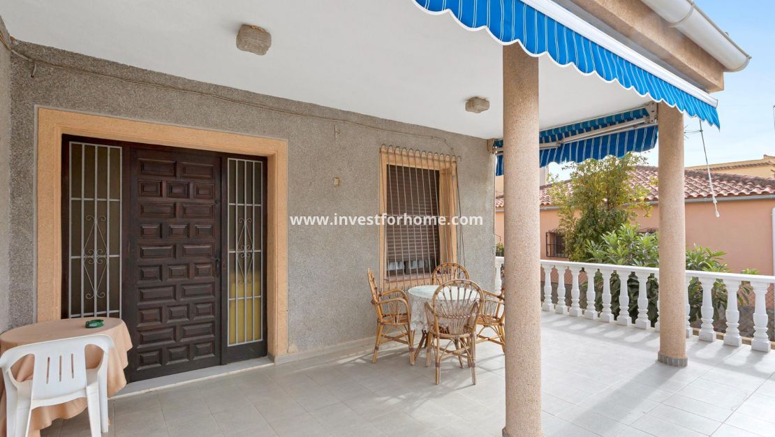 Försäljning - Villa - Torrevieja - Nueva Torrevieja - Aguas Nuevas