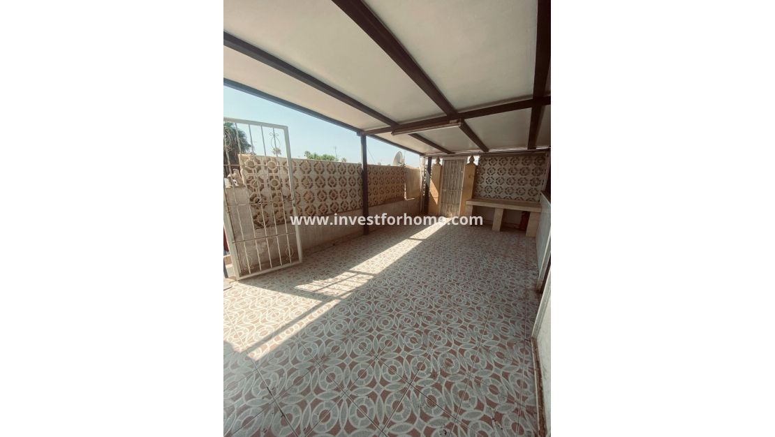 Försäljning - Villa - Torrevieja - Parque Acuático - Sector 25