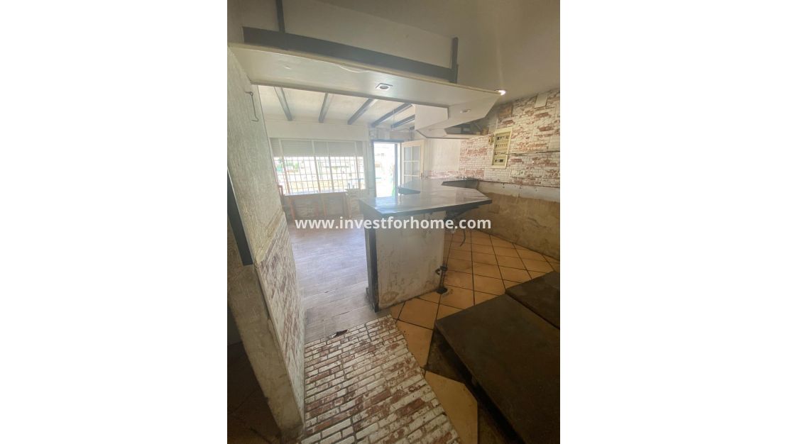 Försäljning - Villa - Torrevieja - Parque Acuático - Sector 25