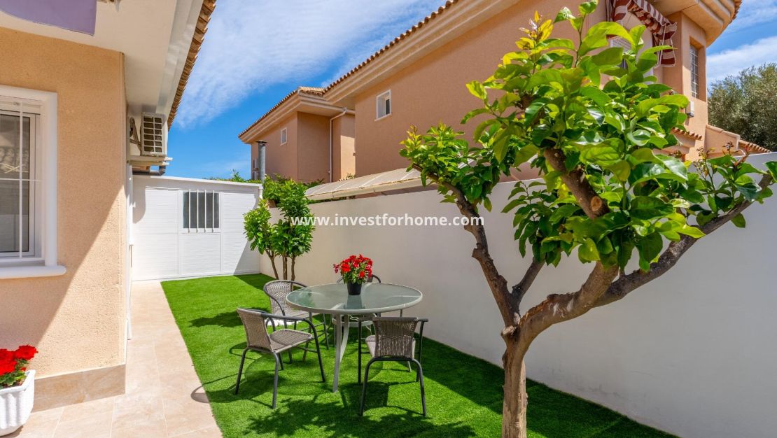 Försäljning - Villa - Torrevieja - Punta prima