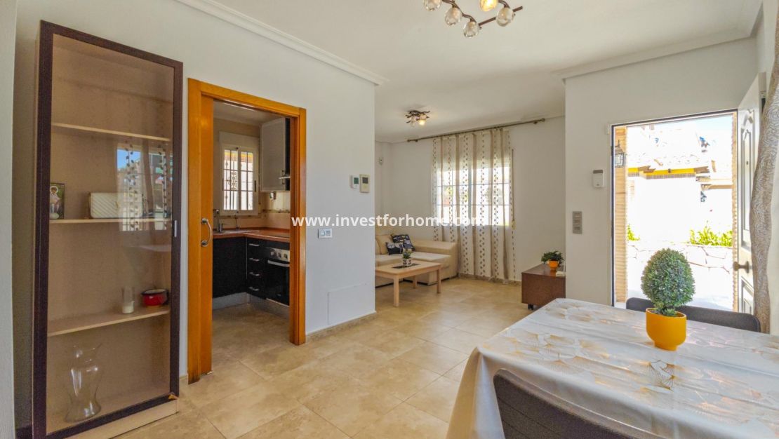 Försäljning - Villa - Torrevieja - Torrelamata - La Mata