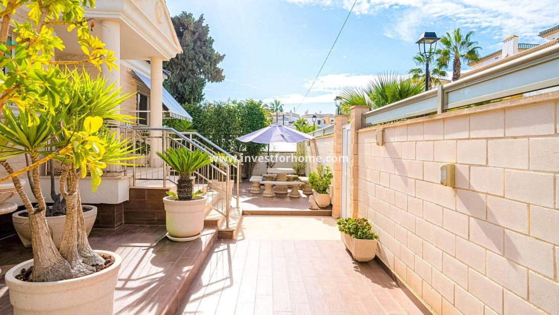 Försäljning - Villa - Torrevieja - Torrelamata - La Mata