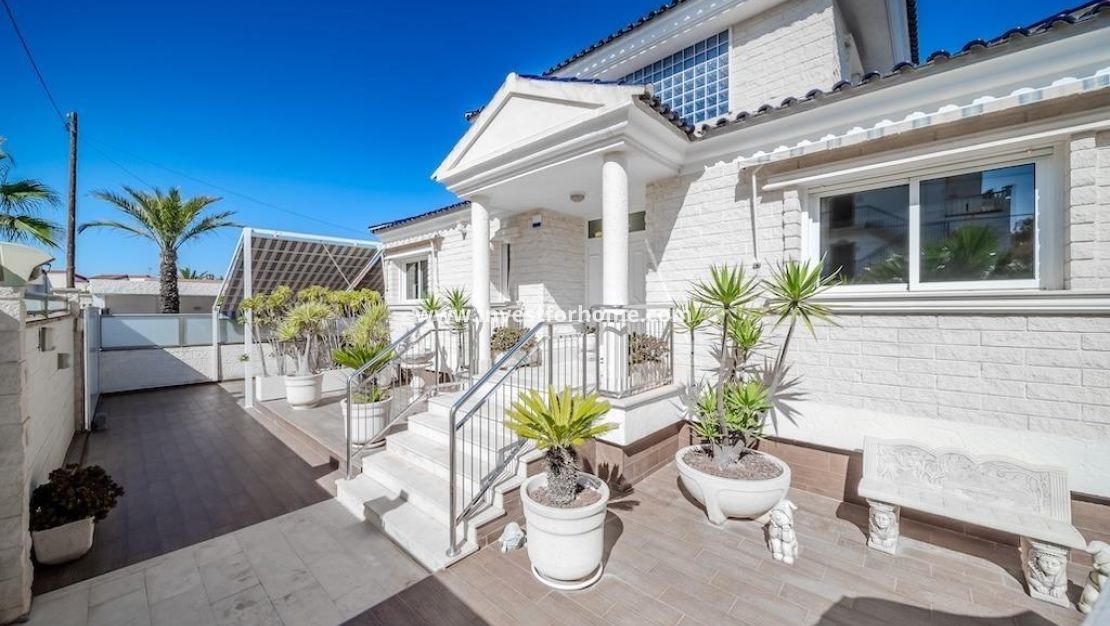 Försäljning - Villa - Torrevieja - Torrelamata - La Mata