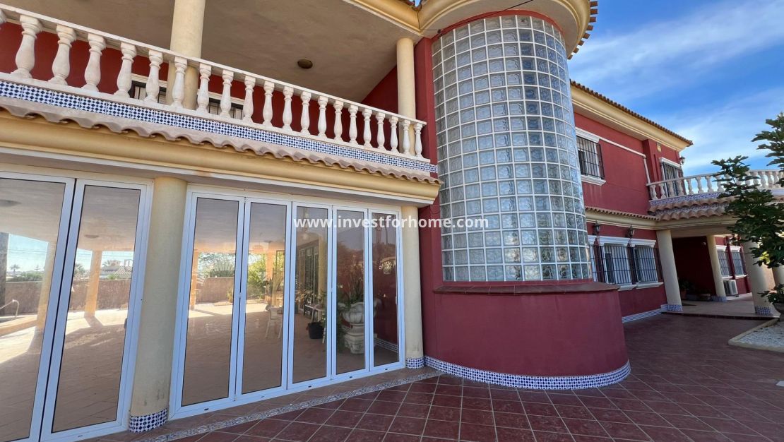 Försäljning - Villa - Torrevieja - Torreta Florida