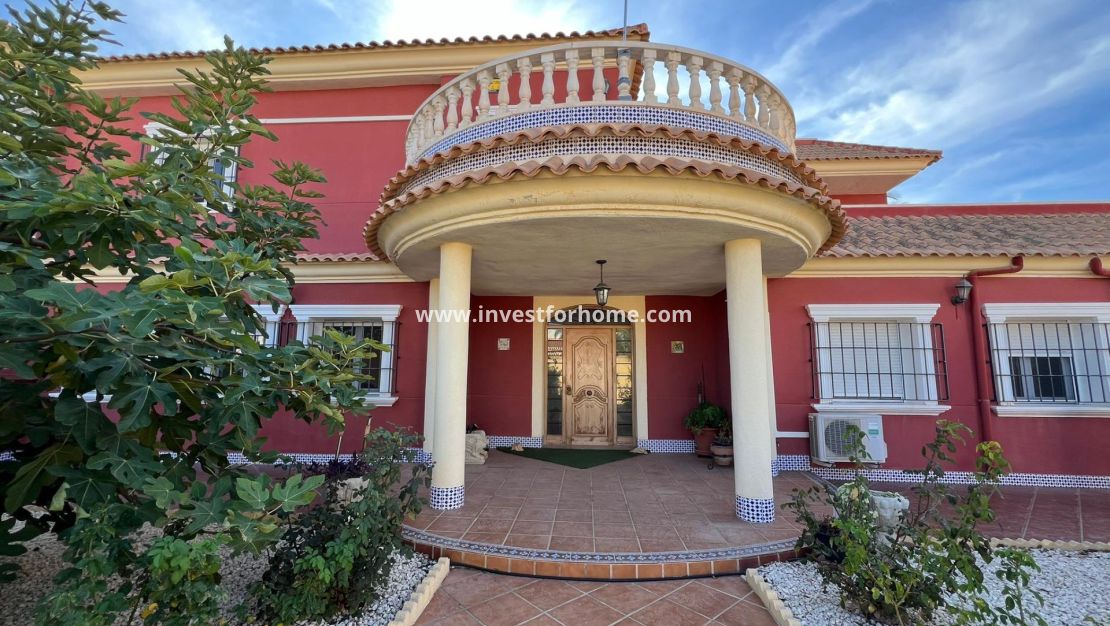 Försäljning - Villa - Torrevieja - Torreta Florida