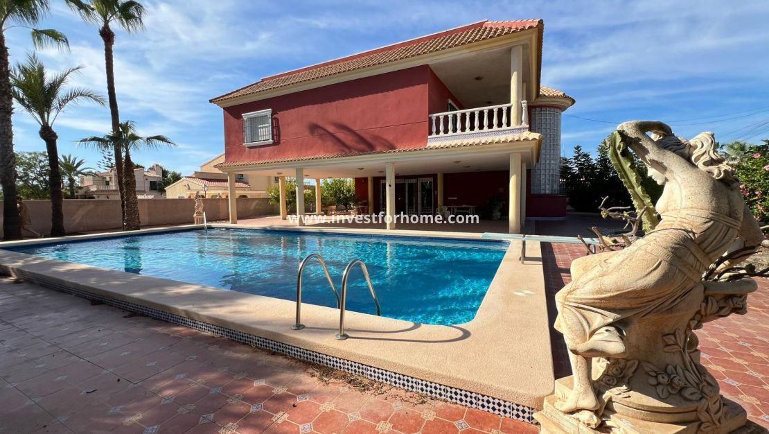 Försäljning - Villa - Torrevieja - Torreta Florida