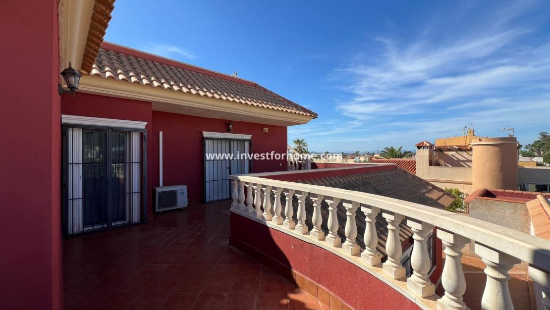 Försäljning - Villa - Torrevieja - Torreta Florida