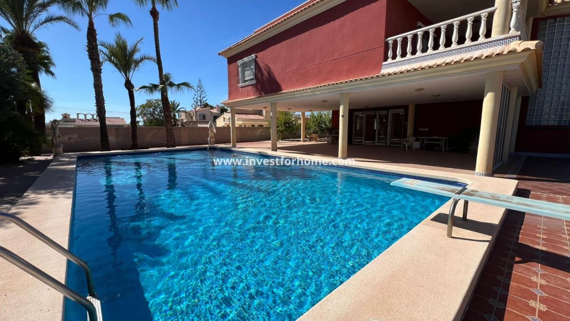 Försäljning - Villa - Torrevieja - Torreta Florida