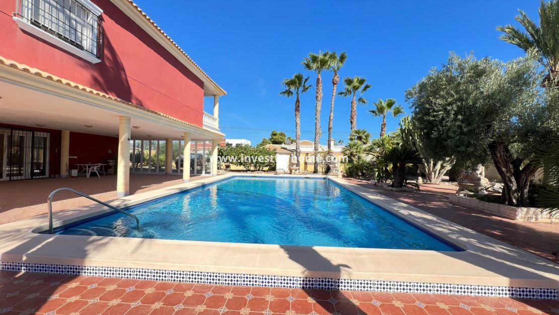 Försäljning - Villa - Torrevieja - Torreta Florida