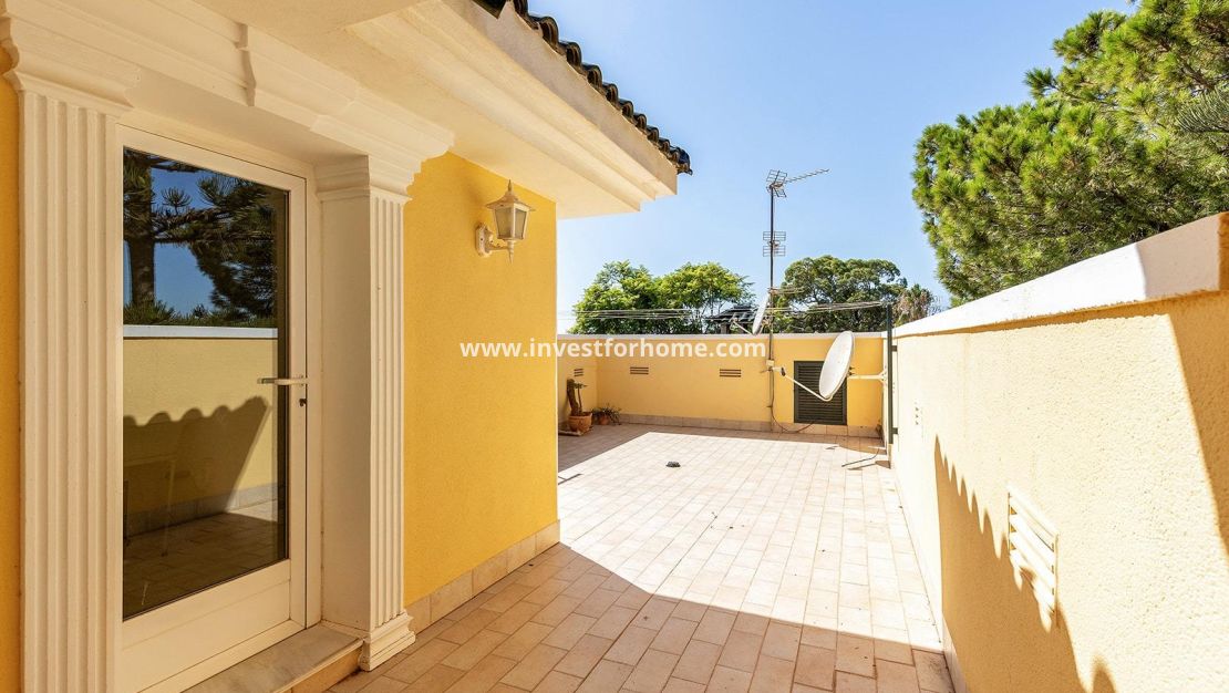 Försäljning - Villa - Torrevieja - Torreta Florida