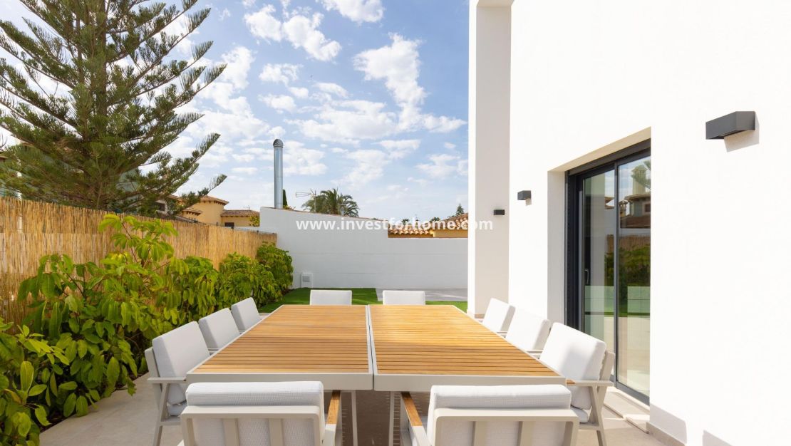 Försäljning - Villa - Torrevieja - Torreta Florida