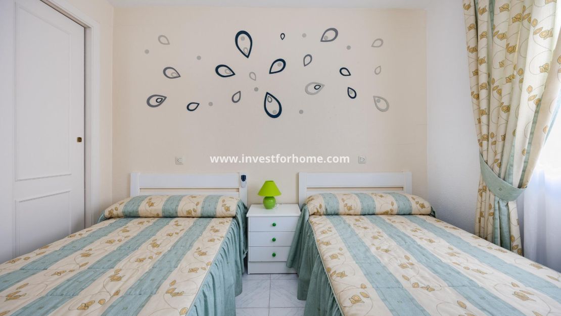 Försäljning - Villa - Torrevieja - Torreta Florida