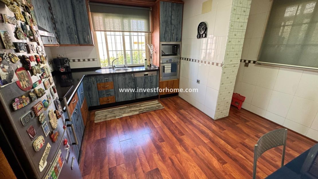 Försäljning - Villa - Torrevieja - Zona Los Frutales