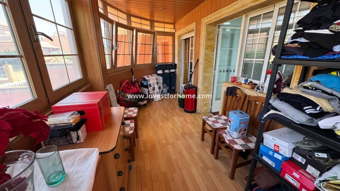 Försäljning - Villa - Torrevieja - Zona Los Frutales