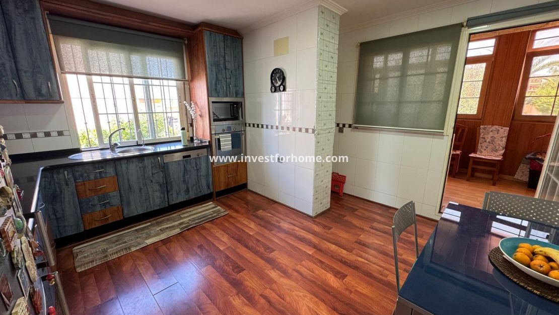Försäljning - Villa - Torrevieja - Zona Los Frutales