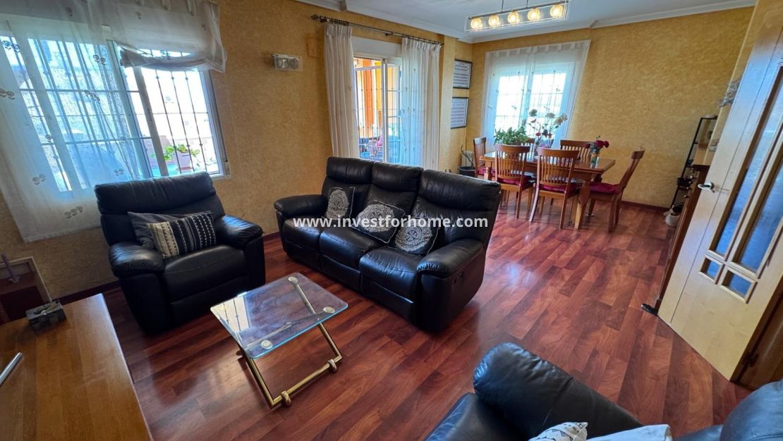 Försäljning - Villa - Torrevieja - Zona Los Frutales