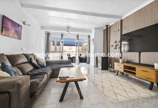 Huis - Verkoop - San Miguel de Salinas - Blue Lagoon