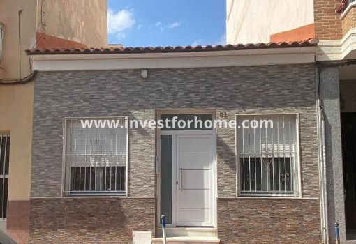 Huis - Verkoop - Torrevieja - ND-29203