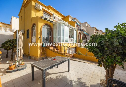 Huis - Verkoop - Torrevieja - Torreta Florida