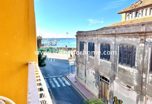 Lägenhet - Försäljning - Torrevieja - Centro