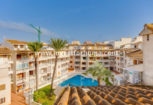 Lägenhet - Försäljning - Torrevieja - Playa de los Locos