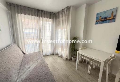 Lägenhet - Försäljning - Torrevieja - Playa del Cura