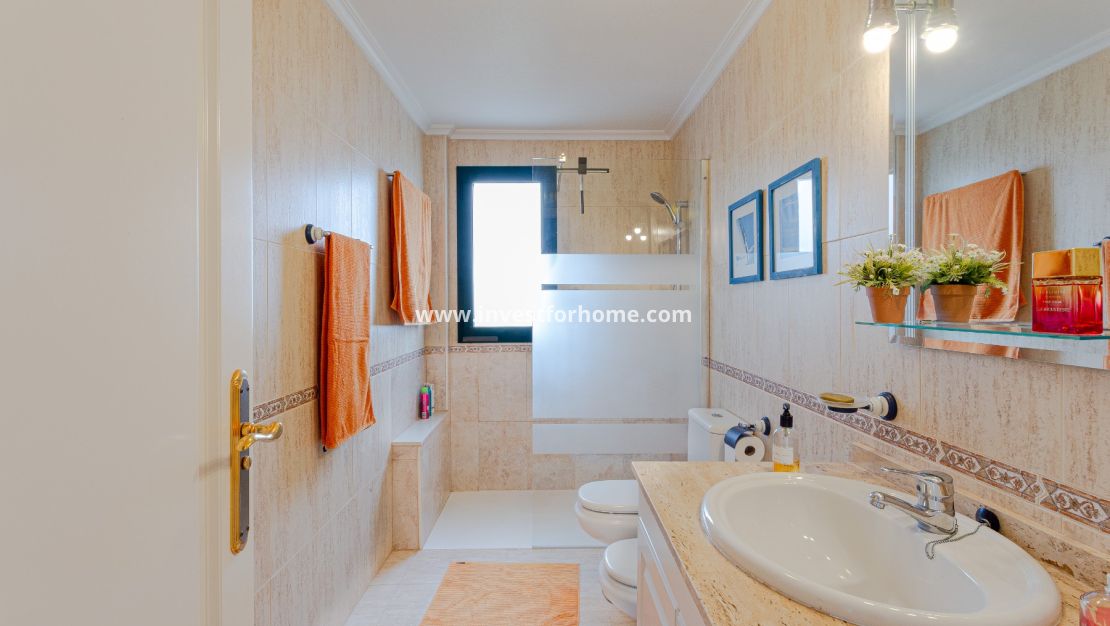 LOMAS DE CAMPOAMOR, ORIHUELA COSTA, GOLF RESORT, ALICANTE, COSTA BLANCA