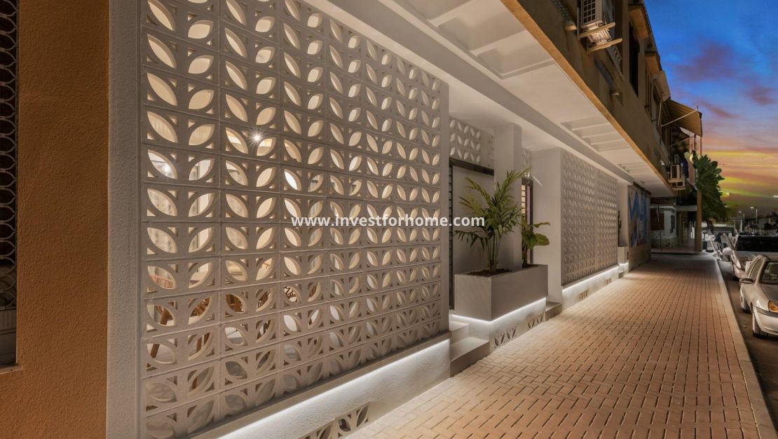 New Build - Apartment - Torrevieja - Playa Los Naufragos