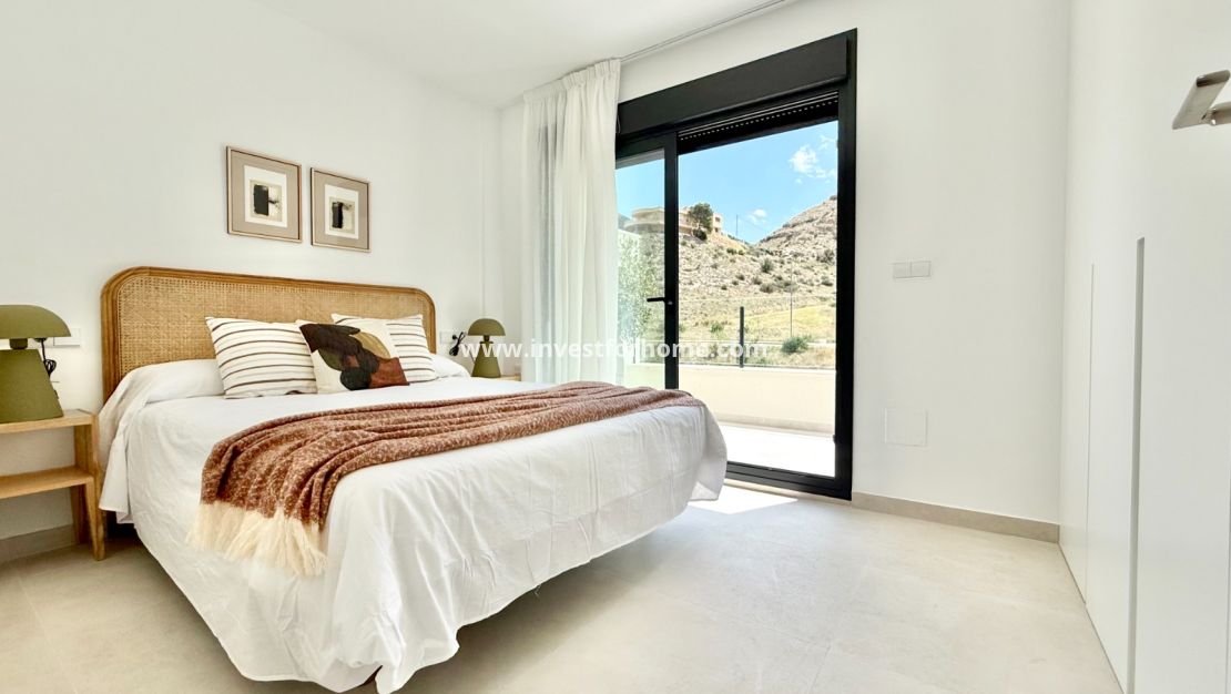 New Build - Bungalow - Cox