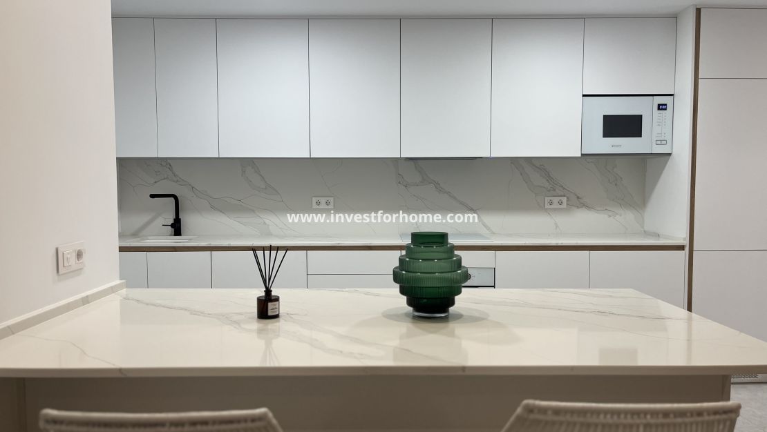 New Build - ground-floor - Torrevieja - Centro