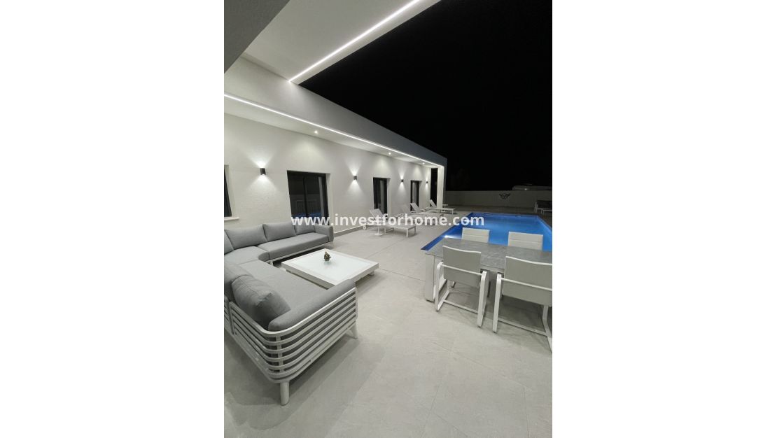 New Build - House - La Romana