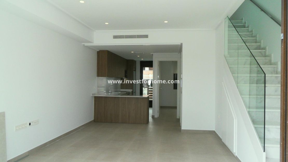 New Build - House - Pilar de la Horadada - parque Andromeda