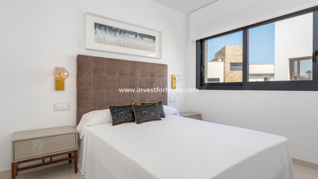 New Build - House - Playa Paraiso