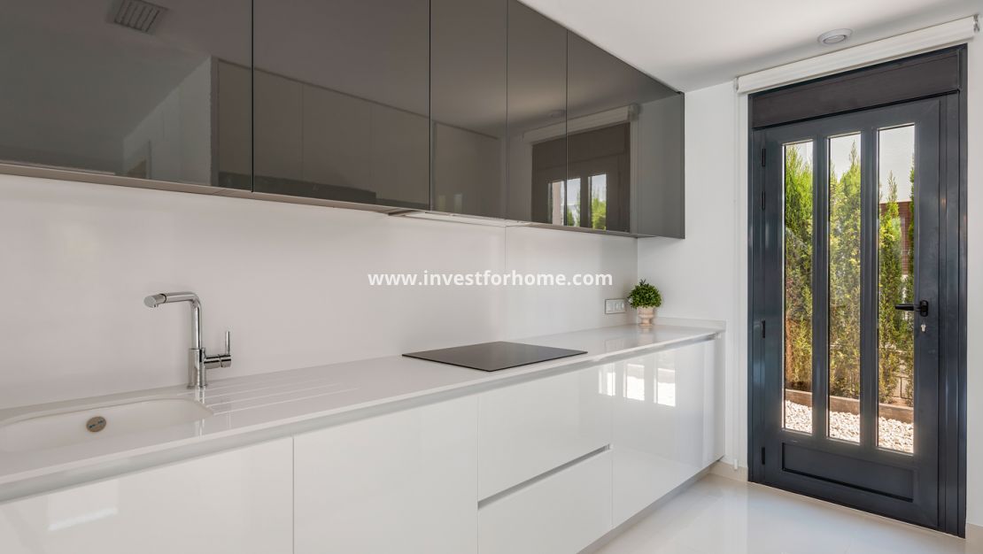 New Build - House - Playa Paraiso