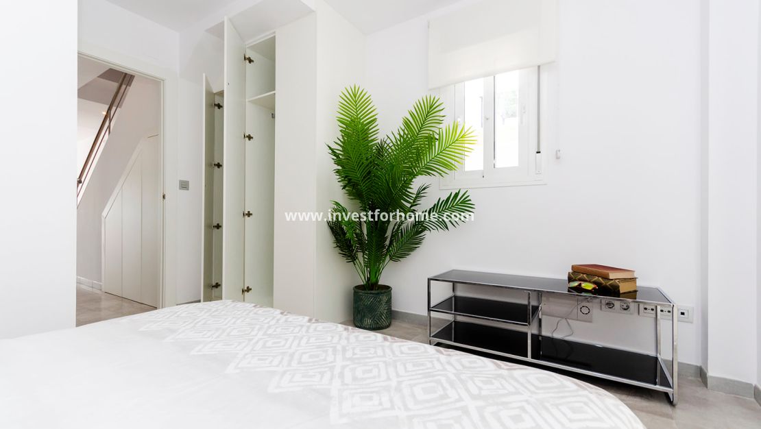 New Build - terraced - Torrevieja - Centro