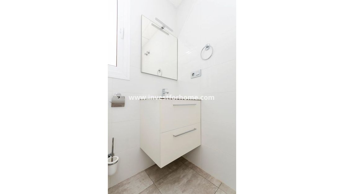 New Build - terraced - Torrevieja - Centro