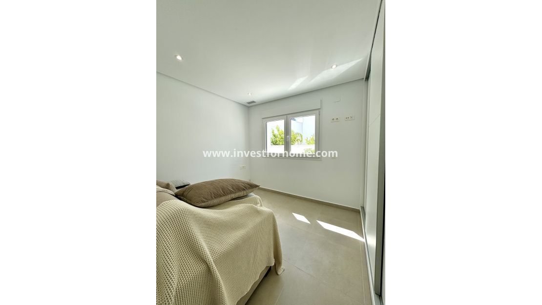New Build - Villa - Benijofar
