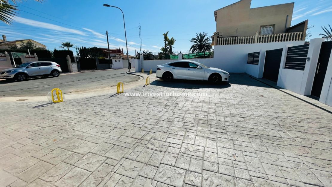New Build - Villa - Torrevieja - Centro