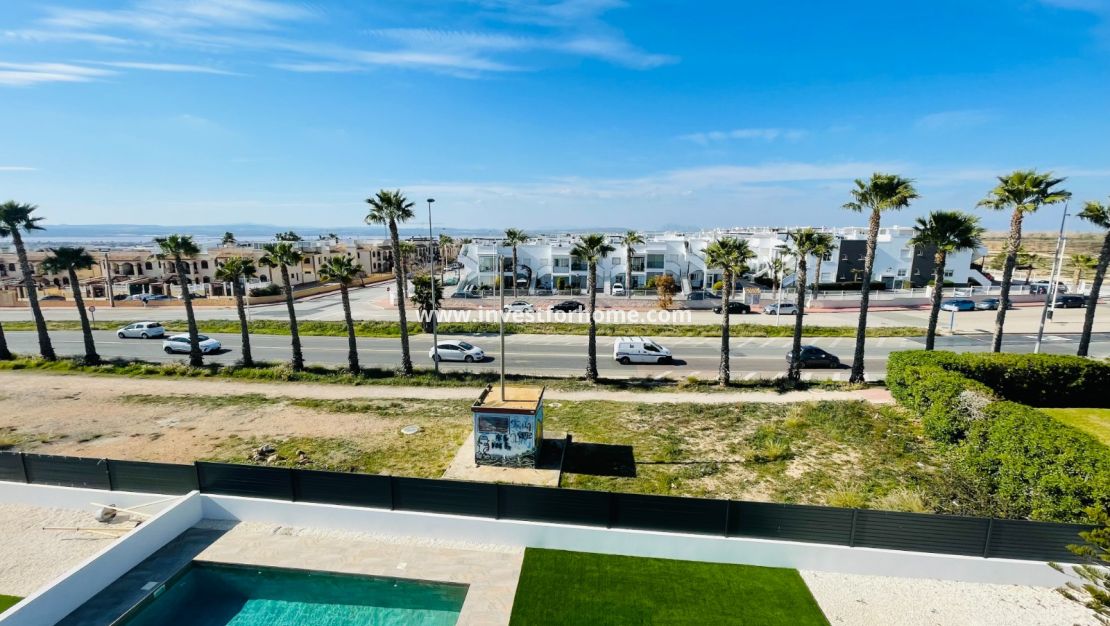 New Build - Villa - Torrevieja - Centro